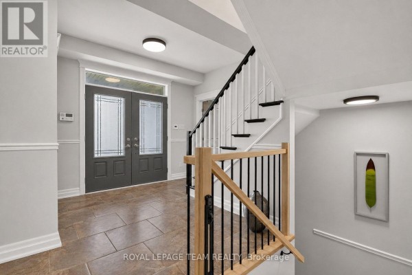 Dining room - 6330 Second Line Road, Ottawa, ON K0A2E0 Photo 5