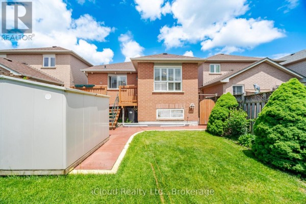 Backyard with deck and storage shed - 6332 Glen Meadows Road Mississauga