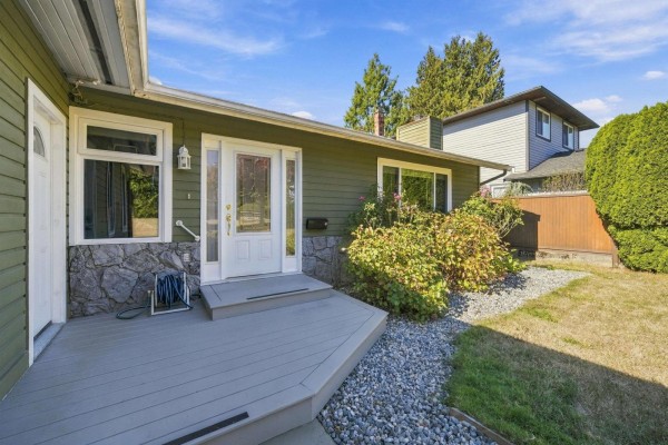 6333 180a Street, Surrey, BC V3S4L7 Photo 4