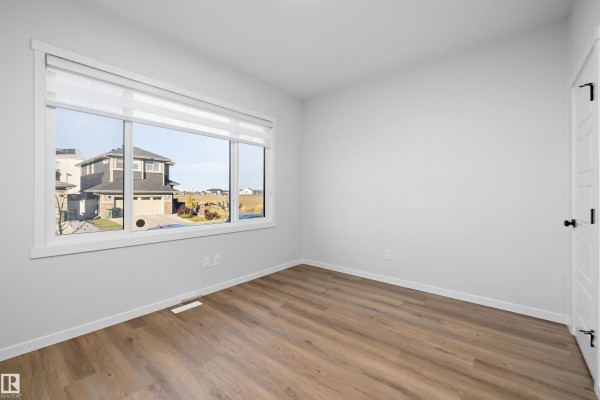 Primary Bedroom - 6333 Greenaway Av Nw, Edmonton, AB T5E6Y6 Photo 5