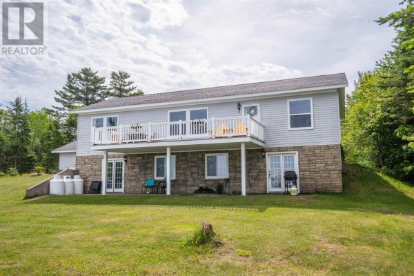 634 Lakeshore Dr, Sault Ste  Marie, ON, photo 3