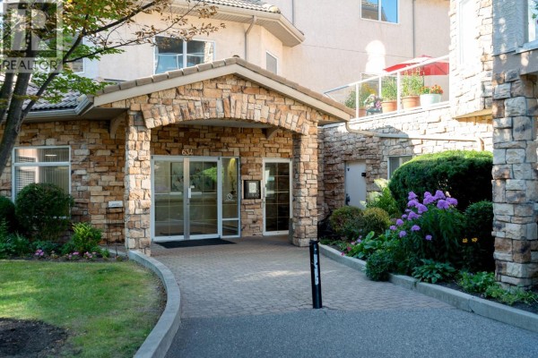 634 Lequime Road Unit# 206, Kelowna, BC, photo 2