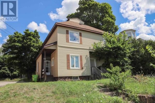 634 Wellington St, Sault Ste  Marie, ON, photo 3