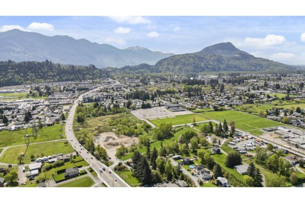 6347 Vedder Road, Sardis South, Chilliwack, BC, photo 3