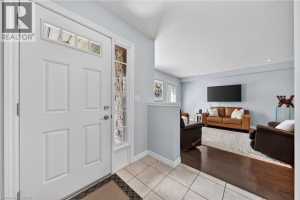 Primary Bedroom - 635 Saginaw Parkway Unit# 35, Cambridge, ON N1T0C1 Photo 5