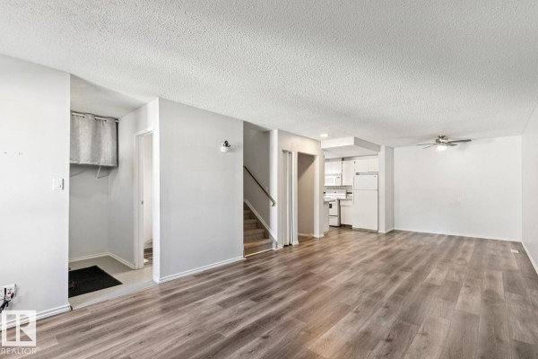 Bedroom 2 - 6356 184 St Nw Nw, Edmonton, AB T5T2N8 Photo 5