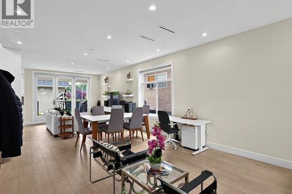 636 Cassiar Street, Vancouver, BC V5K4N2 Photo 4