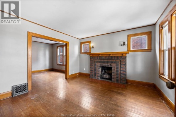 2pc Bathroom - 636 Partington Avenue, Windsor, ON N9B2N7 Photo 3