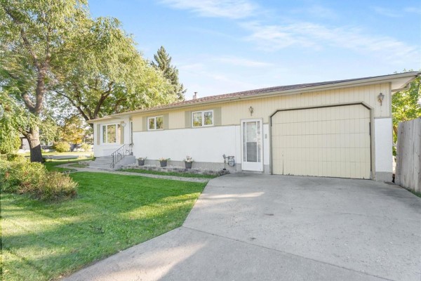 Recreation room - 636 St Charles Street, Winnipeg, MB R2Y1S2 Photo 3
