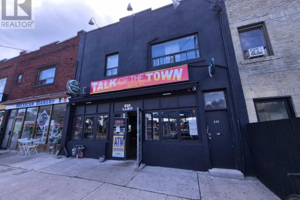 636 Vaughan Road, Toronto, ON M6E2Y3 Photo 2