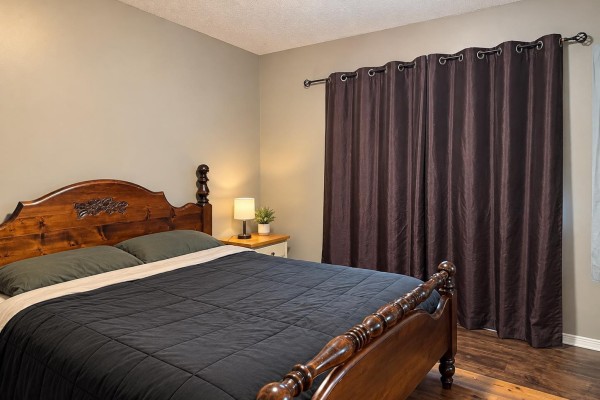 Bedroom 2 - 63680 Old Yale Road, Hope, Hope, BC V0X1L2 Photo 5