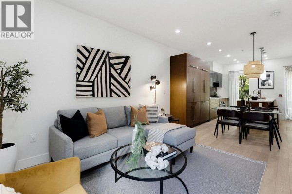 637 Victoria Drive, Vancouver, BC V5L0C3 Photo 4