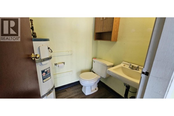 6373 Bruce Street, West Vancouver, BC, photo 2