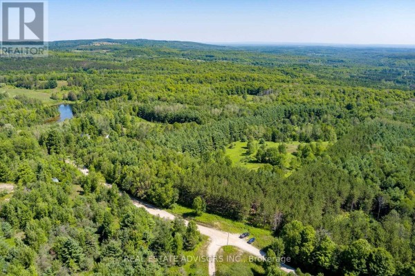 637519 Prince Of Wales Road, Mulmur, ON, photo 2