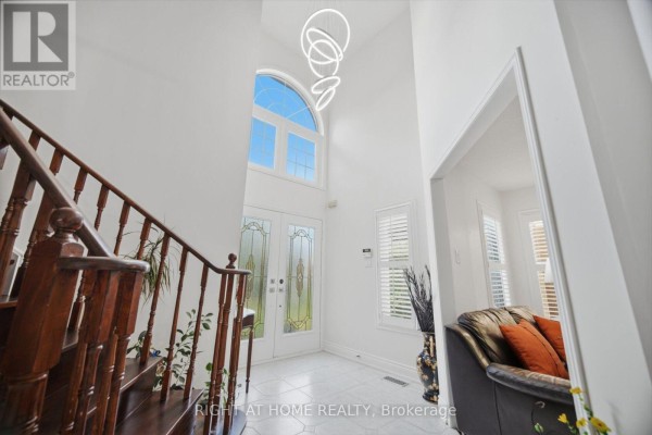 6379 Alderwood Trail, Mississauga, ON L5N6W9 Photo 3