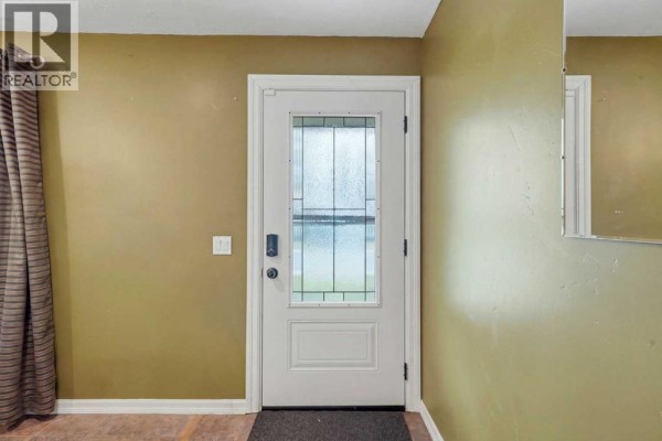 Bedroom - 638 1 Street S, Vulcan, AB T0L2B0 Photo 5