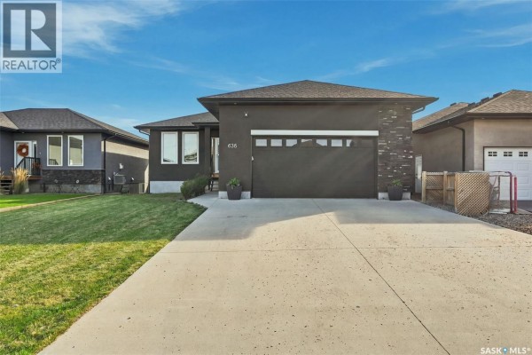 638 Aspen Crescent, Pilot Butte