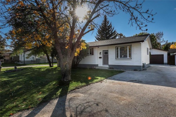 638 Cathcart Street, Winnipeg