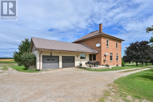 Bathroom - 638394 Prince Of Wales Road, Mulmur, ON L9V0C6 Photo 2