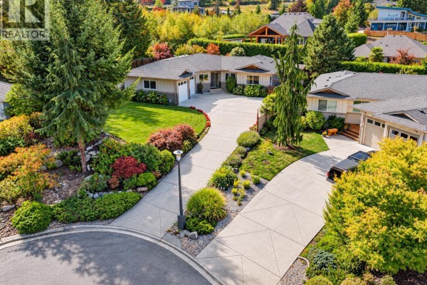 6388 Piper Place, Sechelt, BC V7Z0L1 Photo 3