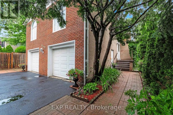 Den - 639 Irwin Crescent, Newmarket, ON L3Y5A1 Photo 2