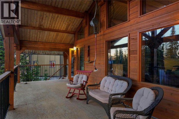 4pc Ensuite bath - 6395 Whiskey Jack Road, Big White, BC V1P1P3 Photo 4