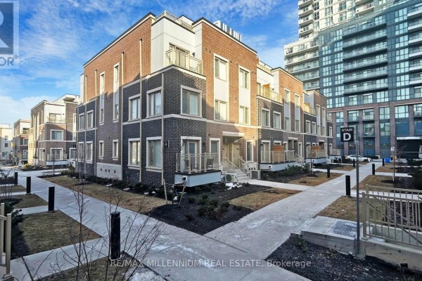 64 - 31 Honeycrisp Crescent, Vaughan, ON L4K0N6 Photo 3