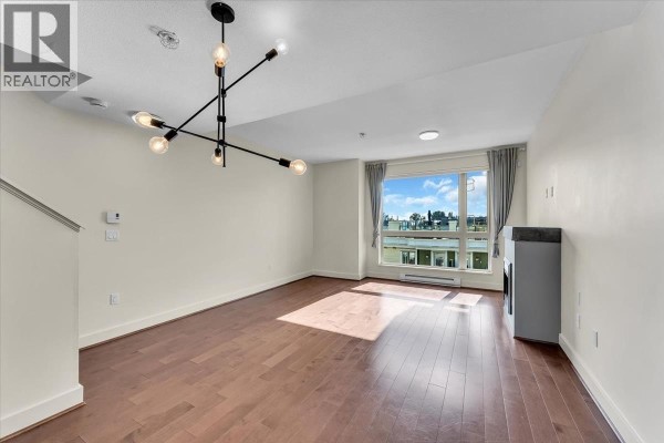 64 728 W 14th Street, North Vancouver, BC V7M0A8 Photo 3