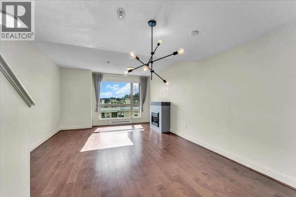64 728 W 14th Street, North Vancouver, BC V7M0A8 Photo 4