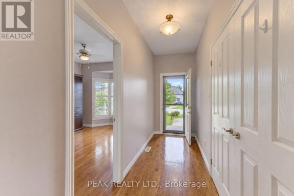 Laundry room - 64 Applewood Street, Blandford Blenheim, ON N0J1S0 Photo 5