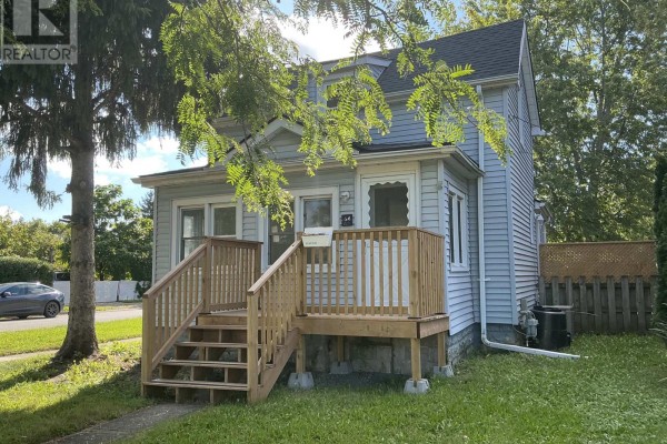 64 Chetwood Street, St  Catharines