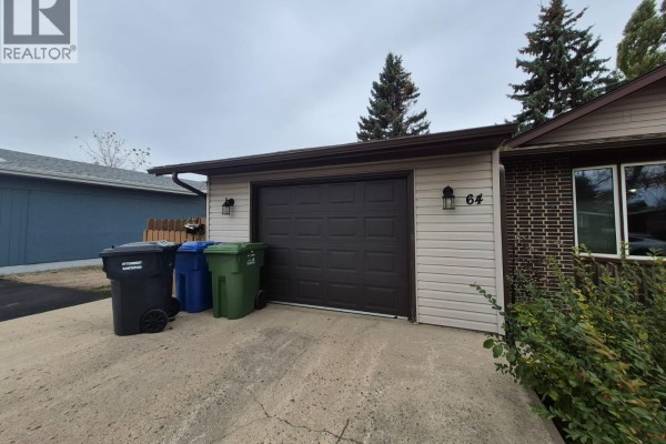 Living room - 64 Clarewood Crescent, Yorkton, SK S3N2V2 Photo 4