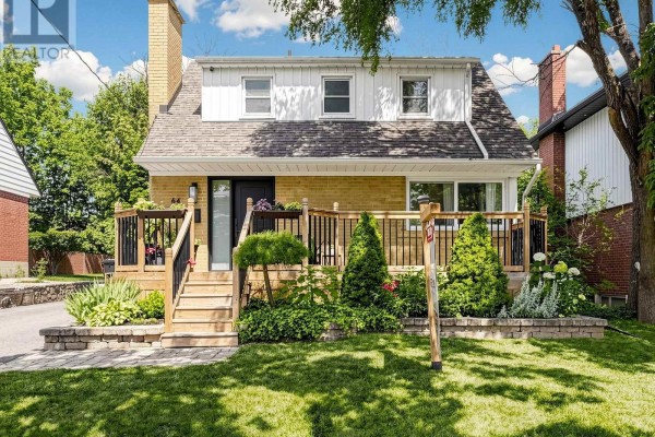 64 Clearbrooke Circle, Toronto, ON, photo 2