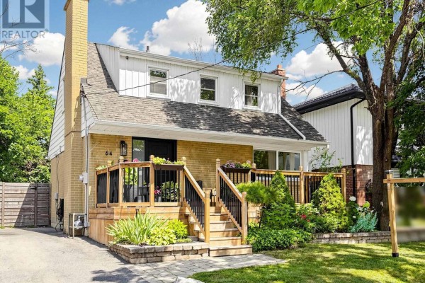 64 Clearbrooke Circle, Toronto, ON, photo 3