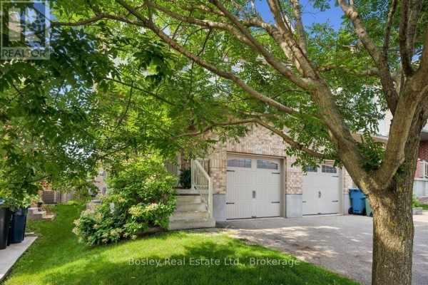 Bathroom - 64 Couling Crescent, Guelph, ON N1E0J8 Photo 4