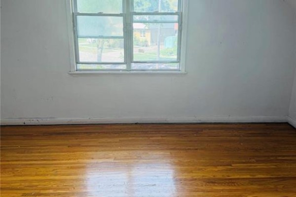 Bedroom - 64 Eastvale Place Unit# 1, Hamilton, ON L8H1P1 Photo 5