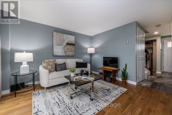 Bedroom 2 - 64 Ferguson Drive, Barrie, ON L4N7B5 Photo 5