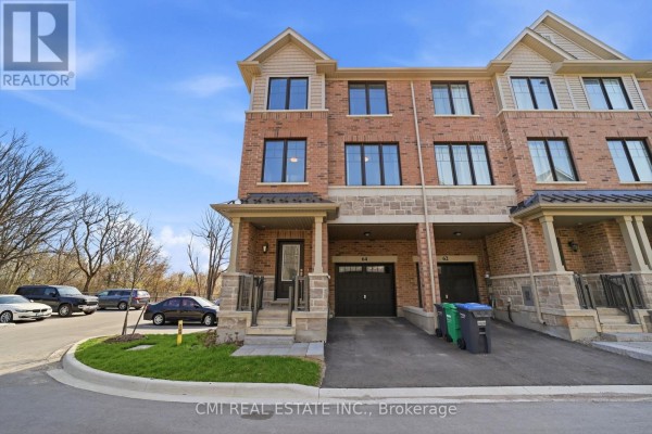 Living room - 64 Folcroft Street, Brampton, ON L6Y0B6 Photo 2
