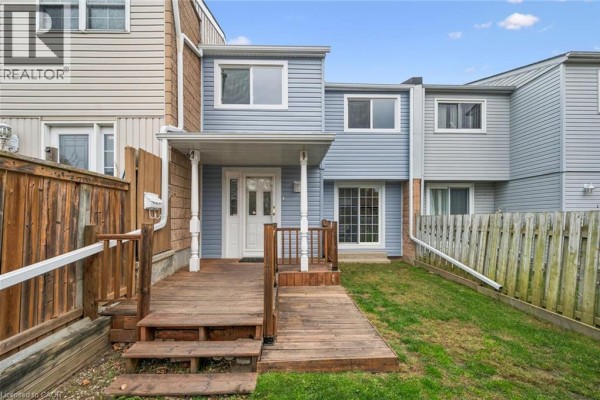 4pc Bathroom - 64 Frobisher Court, Cambridge, ON N1R6Z5 Photo 2