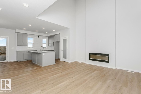 Kitchen - 64 Gambel Lo, Spruce Grove, AB T7X0C9 Photo 3