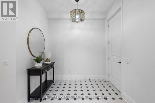 64 Gwynne Avenue, Toronto, ON, photo 3