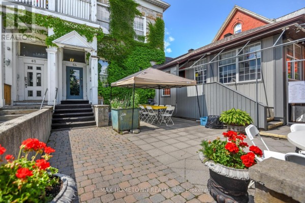 64 King Street E, Brockville, ON, photo 2