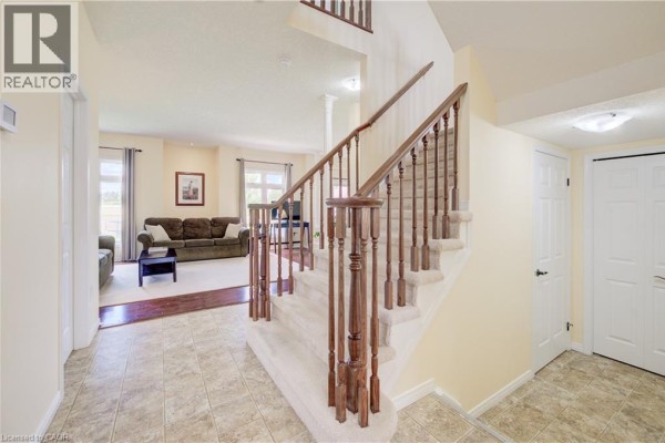 Family room - 64 Kropf Drive, Baden, ON N3A4S3 Photo 5