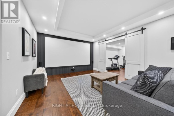64 Ravina Crescent, Hamilton, ON, photo 3