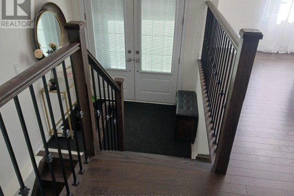 Eating area - 64 Regina Boulevard, Wasaga Beach, ON L9Z1M8 Photo 4