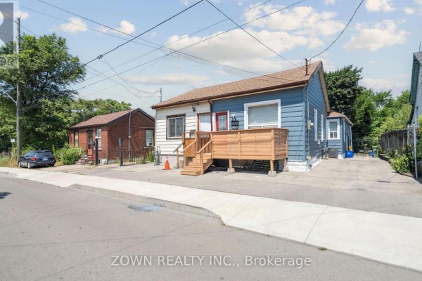 64 Sheaffe Street, Hamilton, ON, photo 2