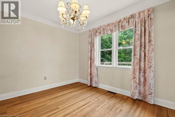 Recreation room - 64 Tweedsmuir Avenue, Dundas, ON L9H4H5 Photo 5