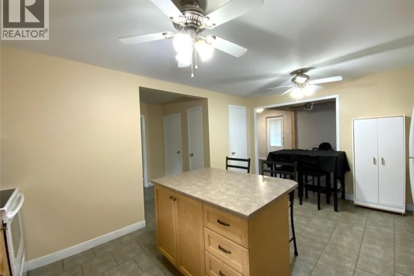 Kitchen - 64 Veniot Street, Edmundston, NB E3V1L4 Photo 4