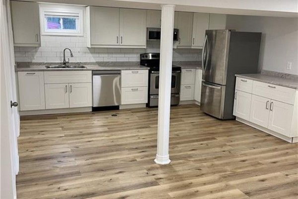 64 West 25th Street Unit# Lowerlevel, Hamilton, ON, photo 2