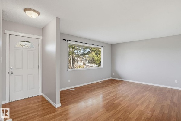 Primary Bedroom - 64 Winchester Av, Spruce Grove, AB T7X1L8 Photo 4